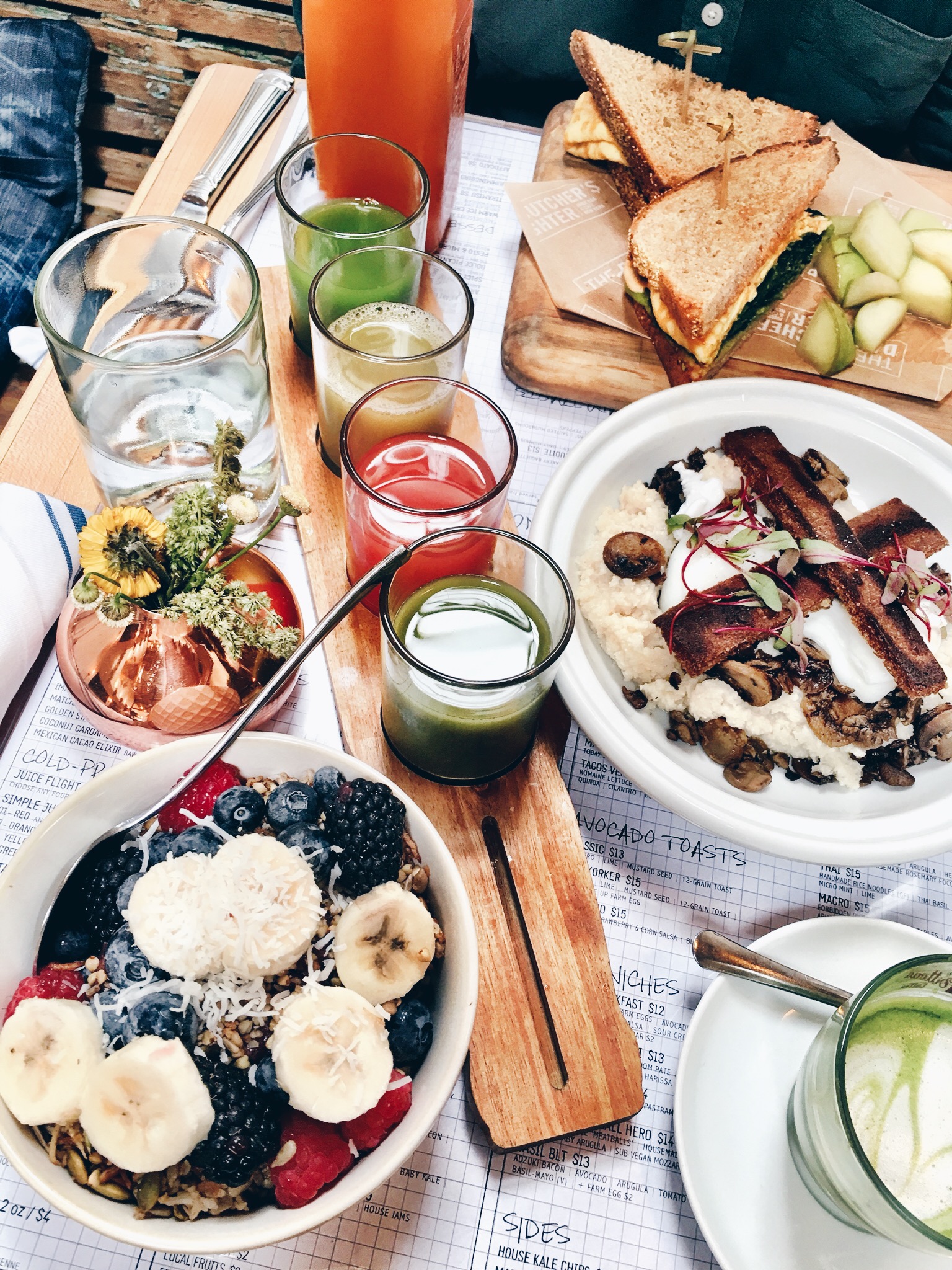 Top 3 Brunch Places In Venice Beach